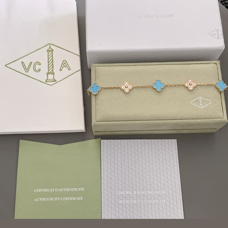 Vca Necklaces